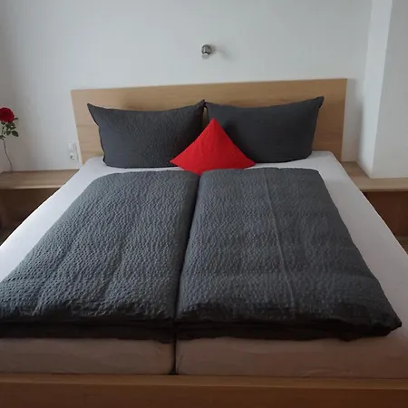 Melmer Florian Apartmán *