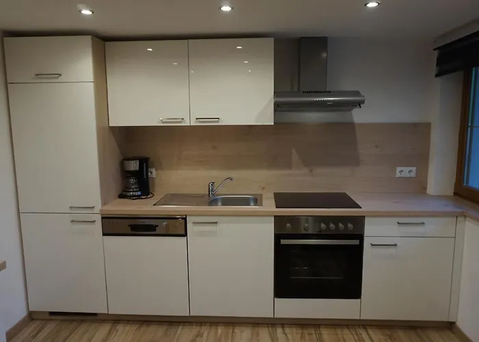 Melmer Florian Lejlighed *